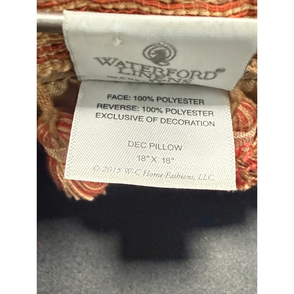 Waterford Linens Set of 2 Red Gold Damask Tassel Fringe Throw Pillows 18x18